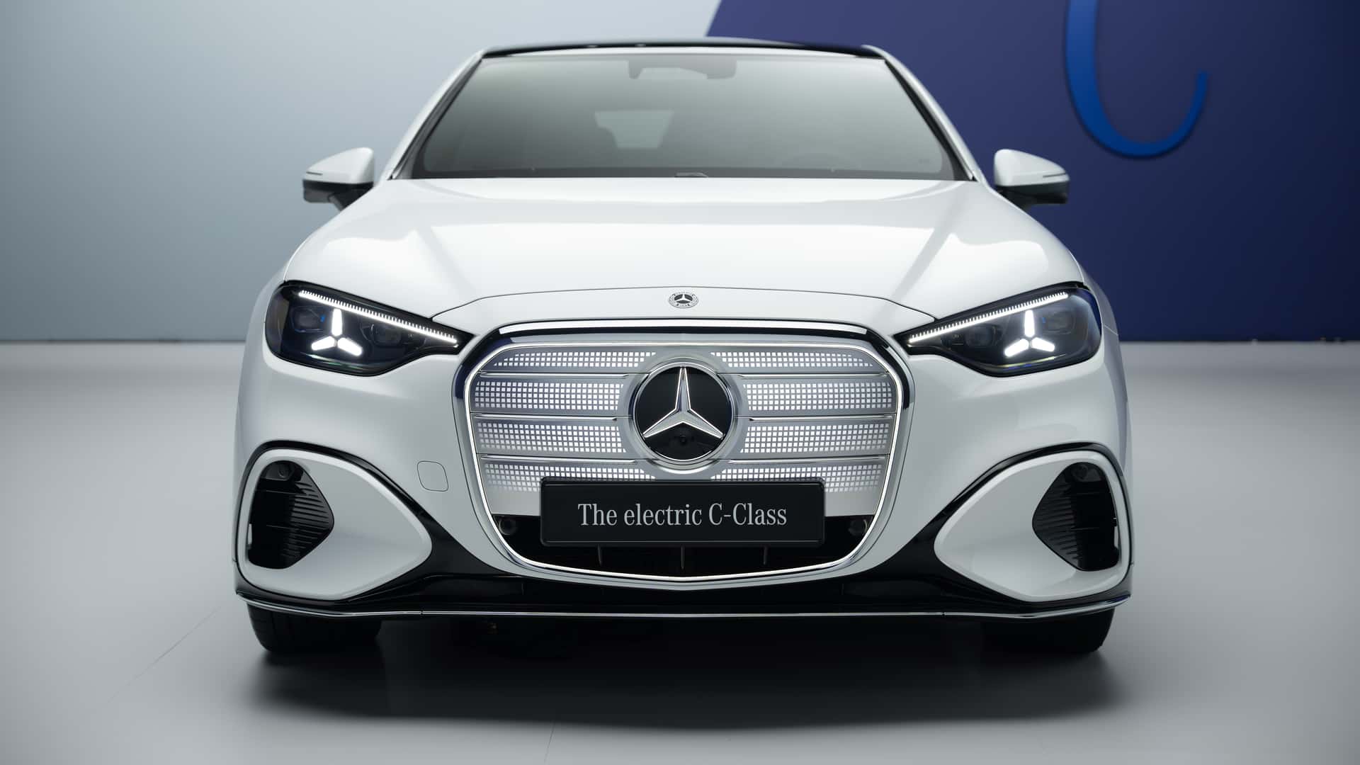 Automotive News Image