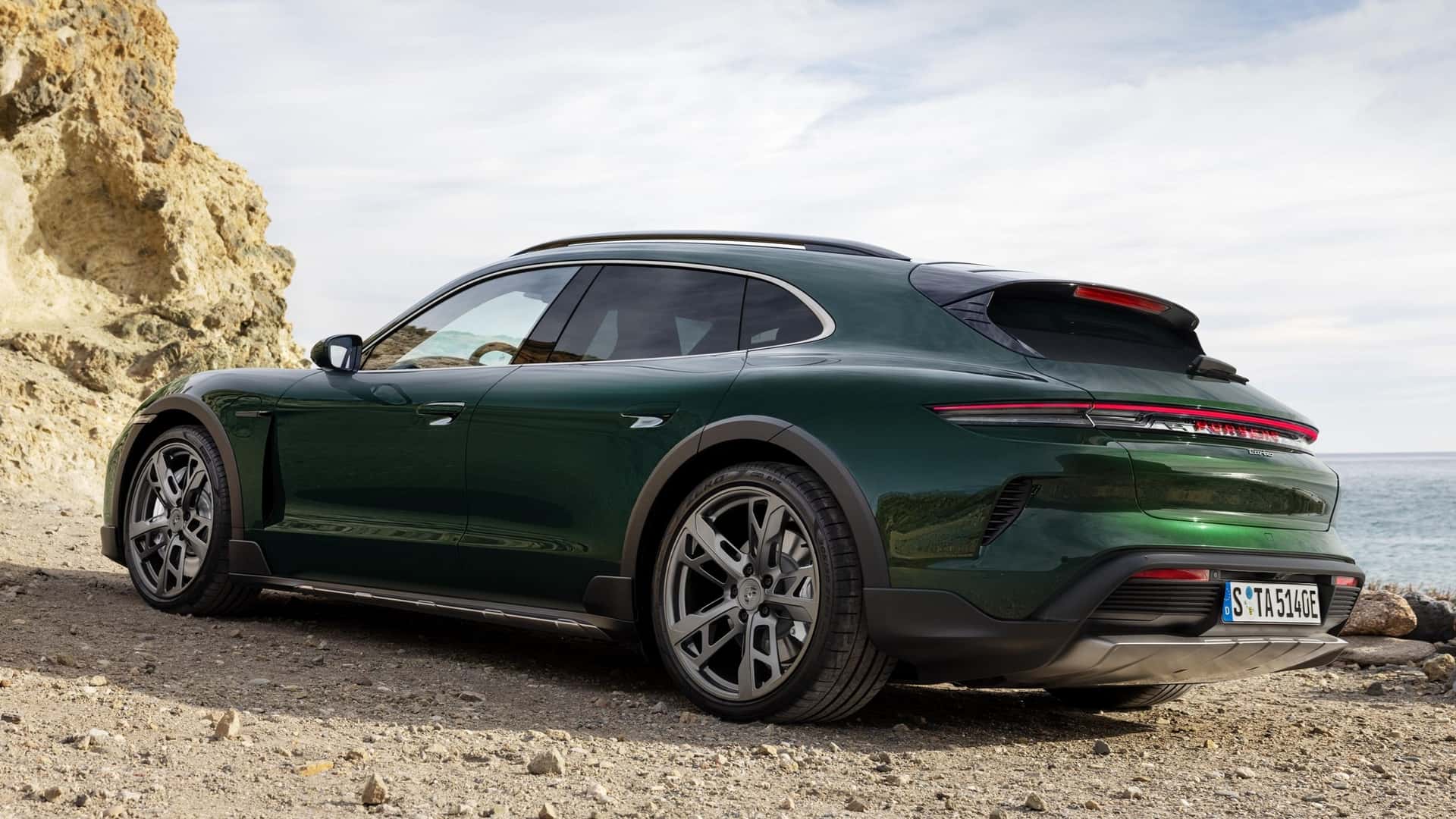 Automotive News Image