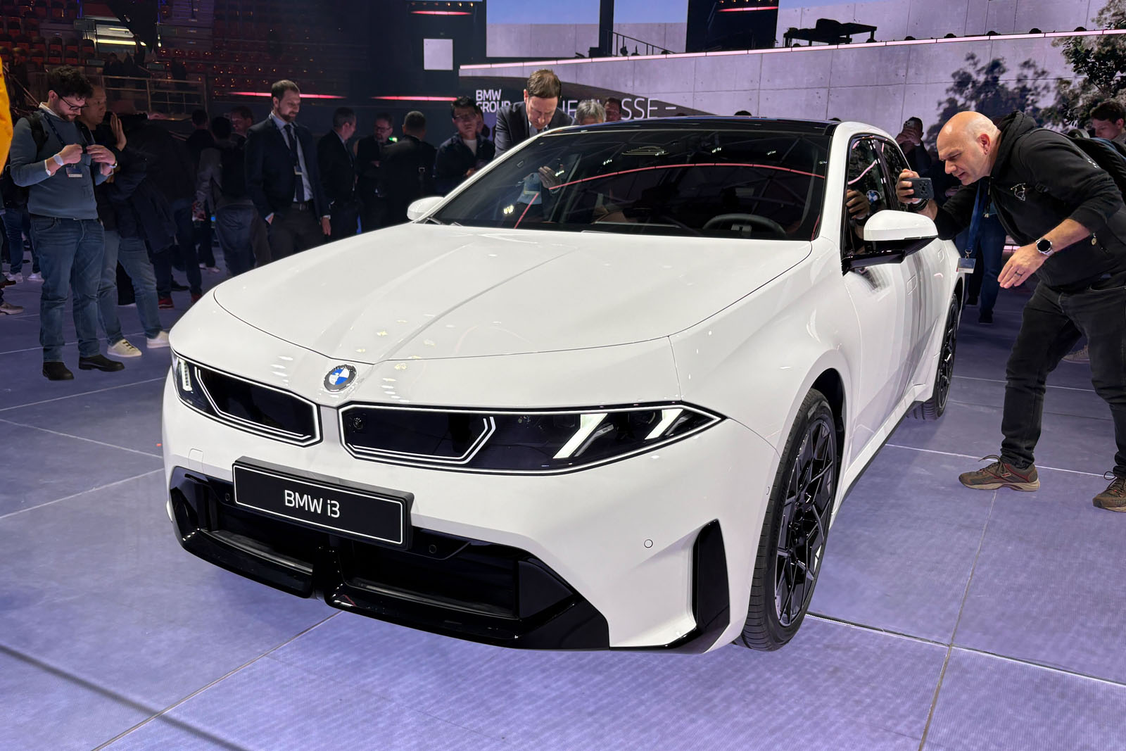 Automotive News Image