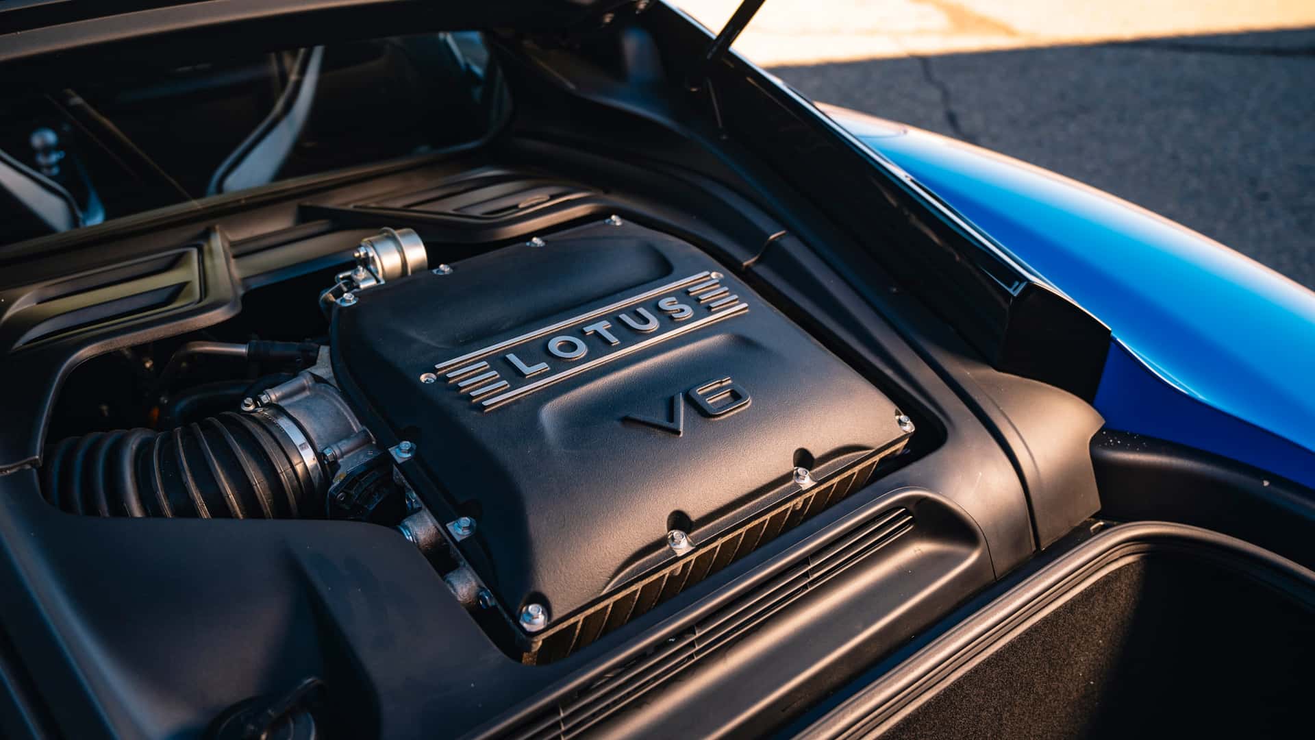 Automotive News Image