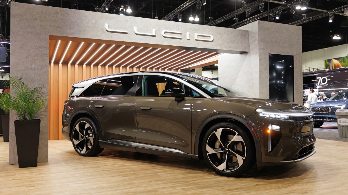 Automotive News Image