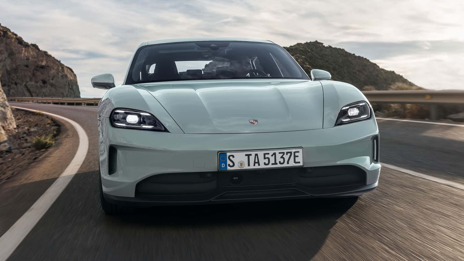 Automotive News Image