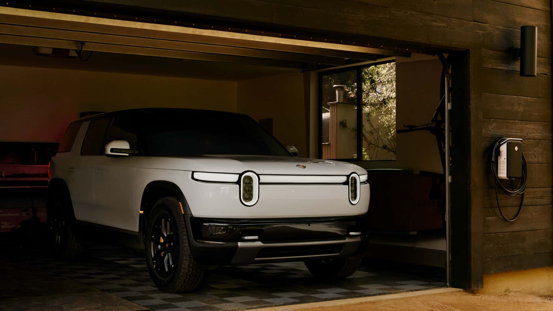 Automotive News Image