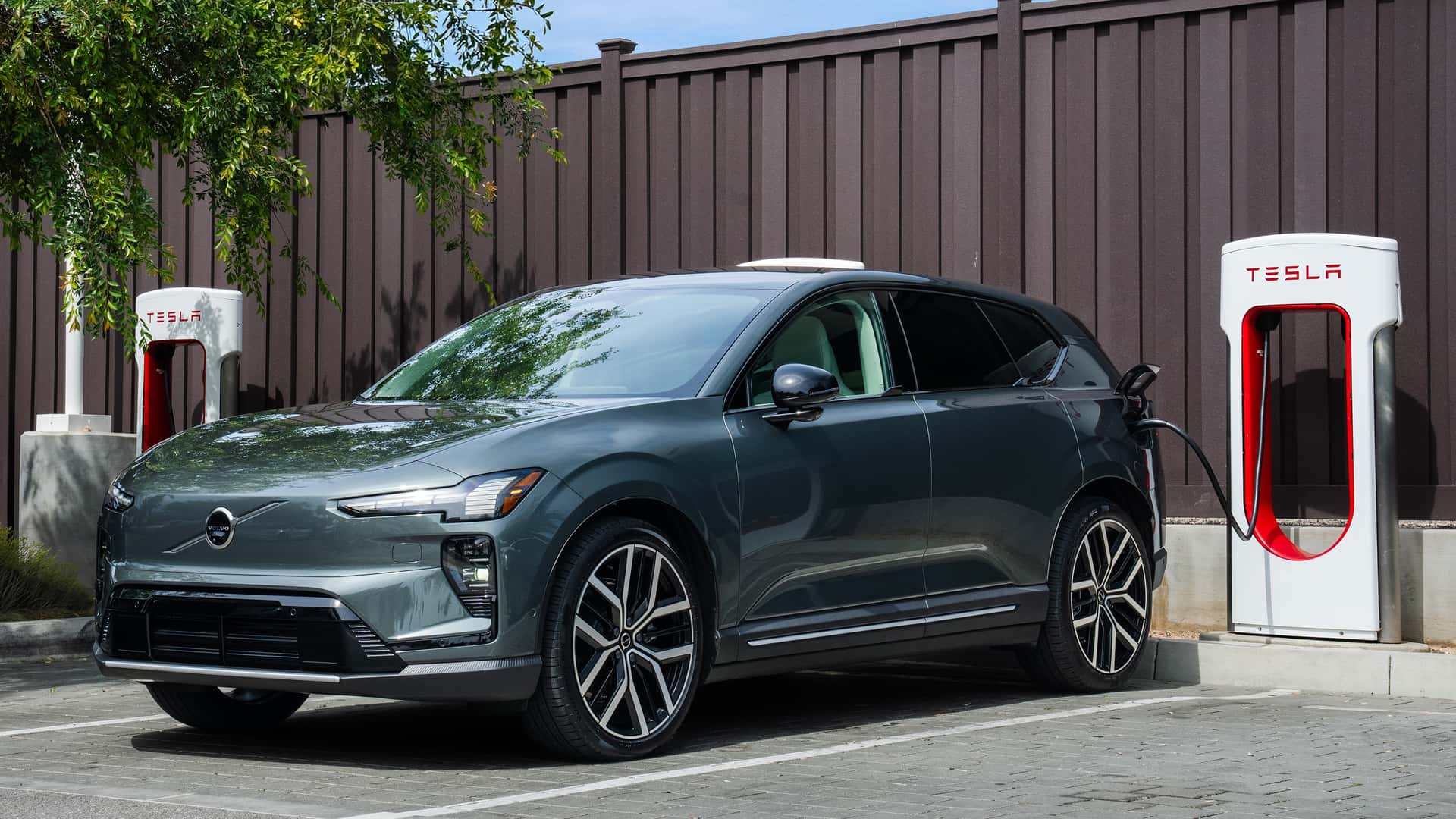Automotive News Image